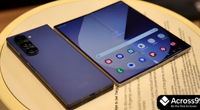 Samsung Galaxy Z Fold 6 Discount: Amazon पर मिल रहा है फेस्टिव सीजन का बड़ा ऑफर Samsung Galaxy Z Fold 6 front and back view