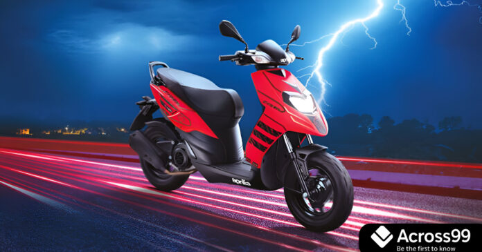 Front view of Aprilia SR 175 sporty scooter