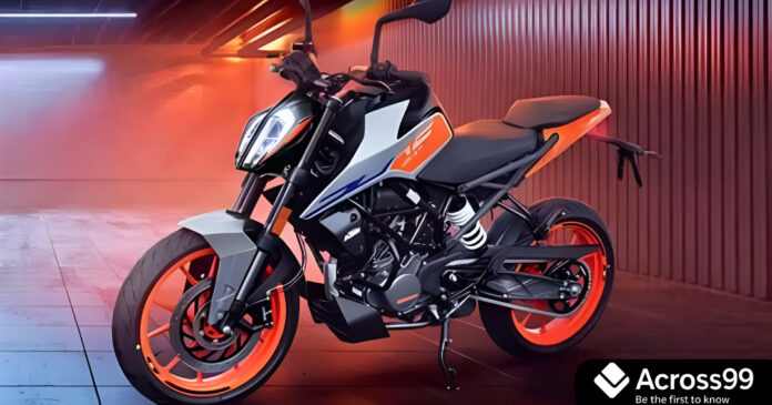 KTM 160 Duke in Orange color on road.
