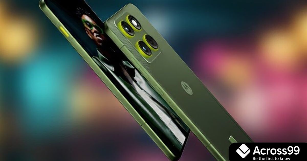 Moto Edge 70 triple rear camera setup