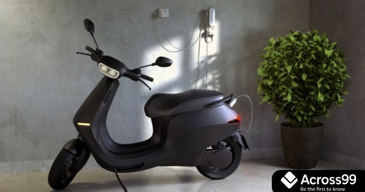 Roadster X Electric Motorcycle display