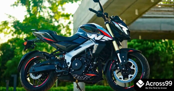 Bajaj Pulsar NS400Z 2025 in Black – Side View