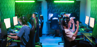 Digital Cyber Cafe: Best Cyber Cafe in Pupri, Bihar Digital Cyber Cafe in Pupri Bihar providing online services like Aadhaar, PAN card, and certificate apply